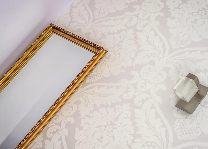 Avis - Blue 14 Сопот