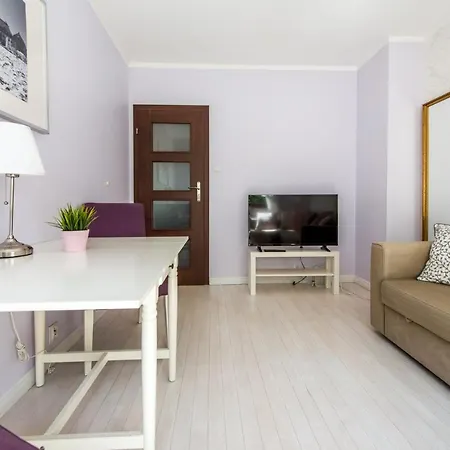 Avis - Blue 14 Sopot